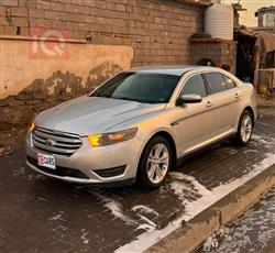 Ford Taurus